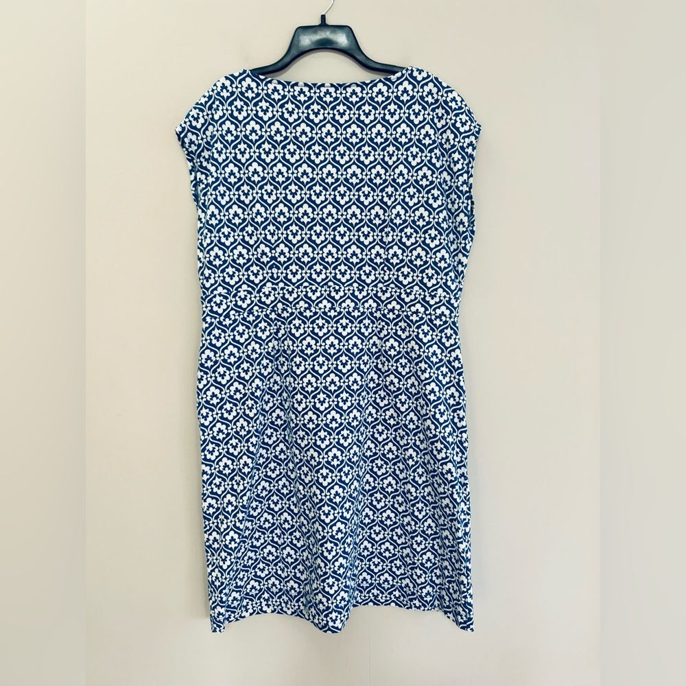 Boden Florrie Jersey Dress in Gallery Blue/Ivy Trellis, size 16-18R - Picture 3 of 9